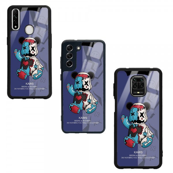 Kaws Bear Tasarımlı Glossy Telefon Kılıfı